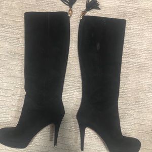 Gucci Black Suede Knee-High Heeled Boots with Tassel Detail